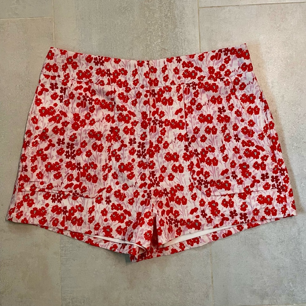 NWT TCEC Red Floral High Waist Women's Shorts